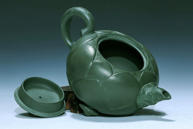 Handmade Frog Lotus Seed Teapot (420ml)